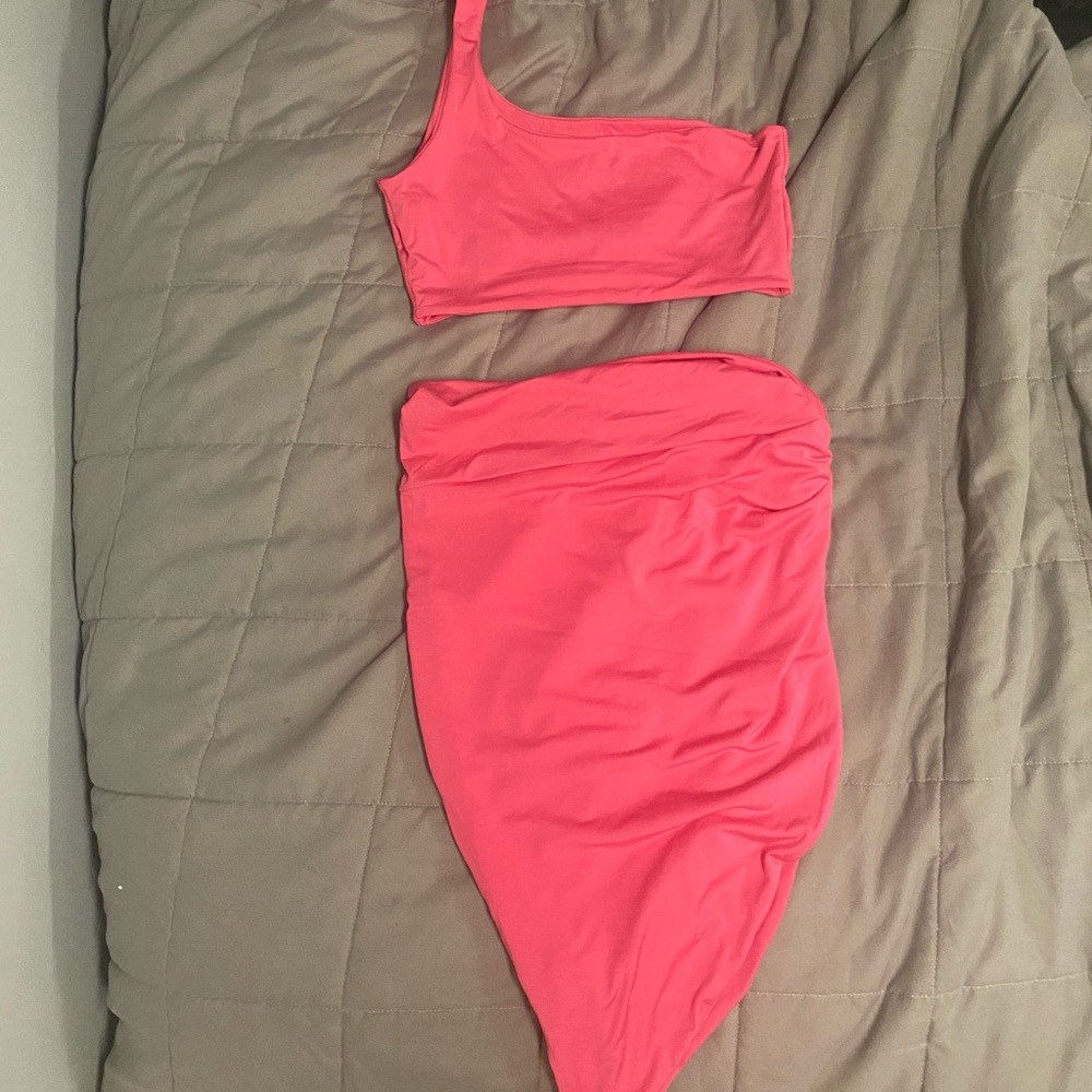 Asymmetrical Skirt Set